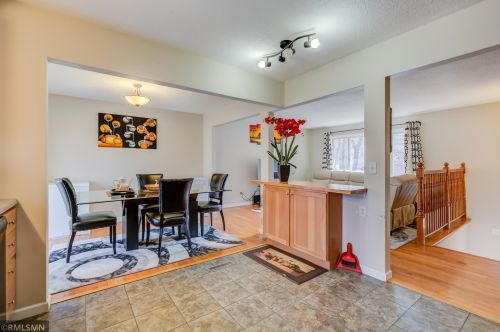 275 Burlington Rd, Saint Paul MN 55119-5376 exterior