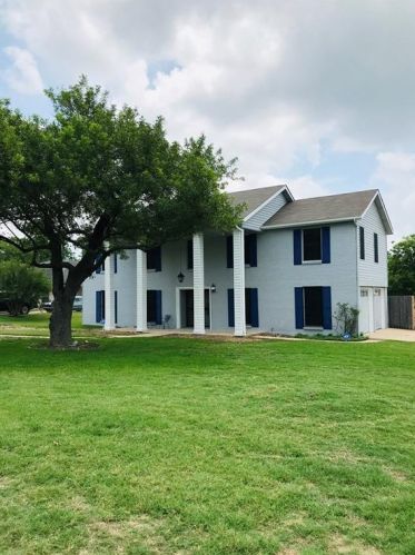 5510 Chadwyck Dr, Austin TX  78723-5414 exterior