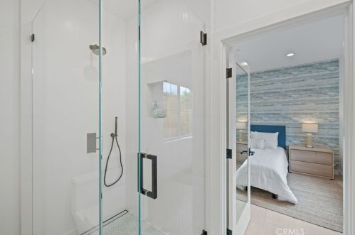 10464 Caribou Way, Tustin CA  92782-1470 exterior