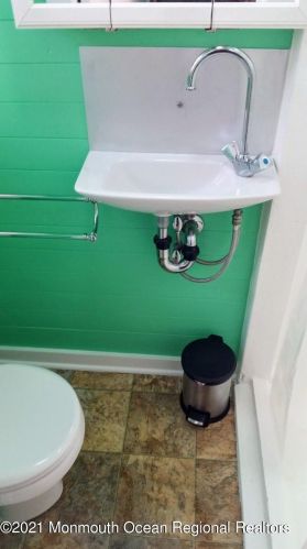 316 15 Ave, Belmar NJ 07719-2523 exterior