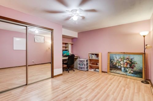 1702 Rose Farm Rd, Bull Valley IL 60098-9564 exterior