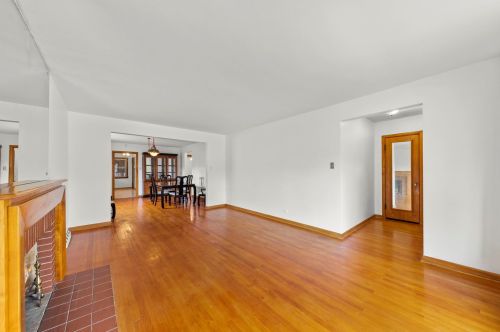 11643 Campbell Ave, Chicago IL 60655-1530 exterior