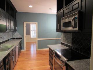 255 Eastbrooke St, Jackson MS  39216-4716 exterior