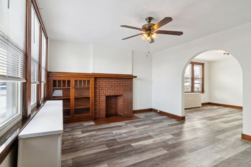 1614 Aurelius St, Pittsburgh PA 15218-2320 exterior