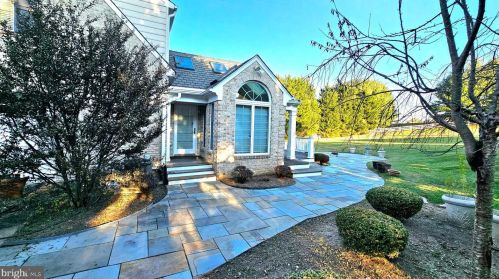 17815 Fraley Farm Rd, Rockville MD 20855-1664 exterior