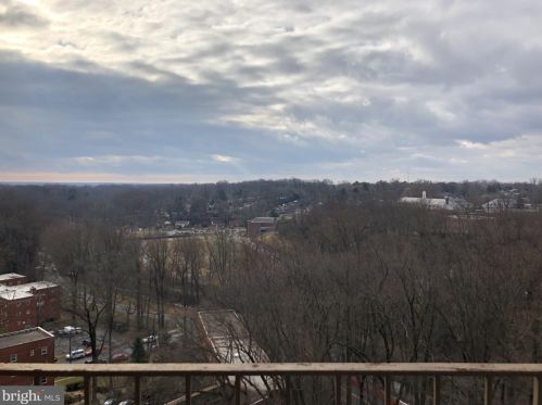 9039 Sligo Creek Pkwy, Silver Spring MD  20901-3301 exterior