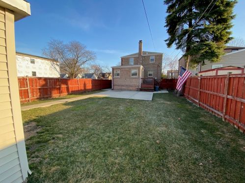 3700 85 St, Chicago IL 60652-3704 exterior