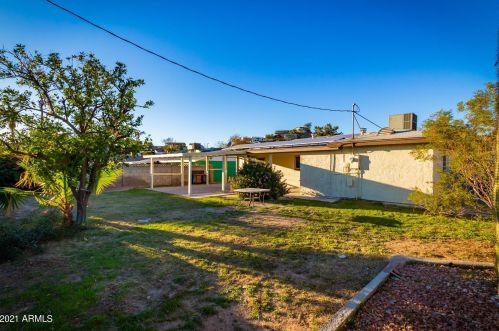 1427 El Camino Dr, Phoenix AZ 85051-4626 exterior