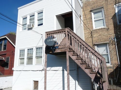 6146 Parkside Ave, Chicago IL 60638-4520 exterior