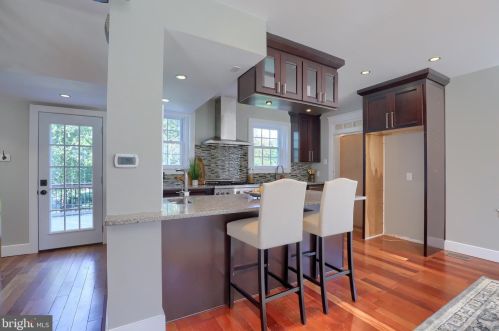 1297 Wheatland Ave, Lancaster PA 17603-4520 exterior