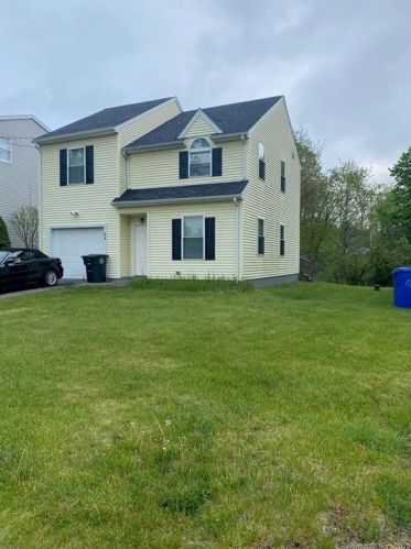 64 Griswold St, Torrington, CT 06790-3135