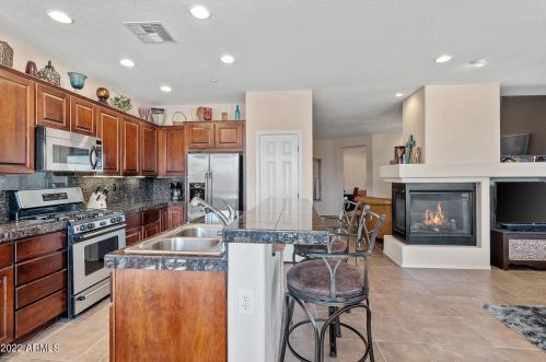 41223 Belfair Way, Phoenix AZ 85086-1230 exterior