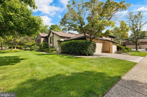 160 Sayre Dr, Princeton NJ 08540-5839 exterior