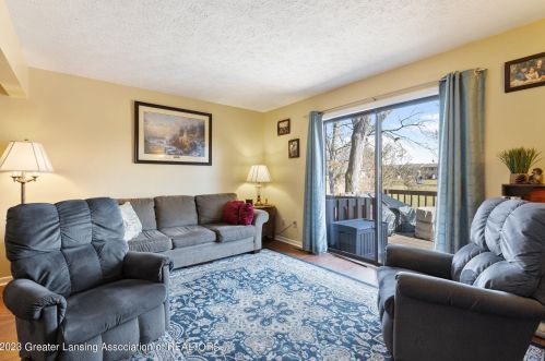 5874 Okemos Rd, Haslett MI 48840-9562 exterior