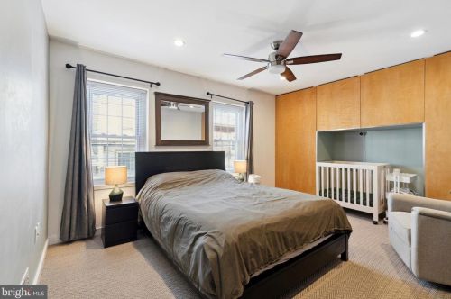 4328 Fleming St, Philadelphia PA 19128-4809 exterior