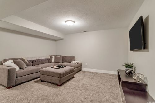 8059 650, Sandy UT 84070-0518 exterior