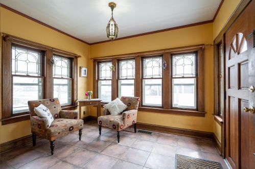 2141 54th St, Milwaukee, WI 53219-1603