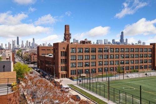 1656 Augusta Blvd, Chicago IL  60622-3806 exterior