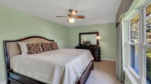 4038 Shorecrest Dr, Orlando FL 32817-1255 exterior