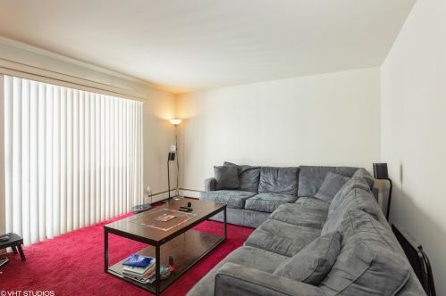 3823 123rd St, Chicago, IL 60803-3728