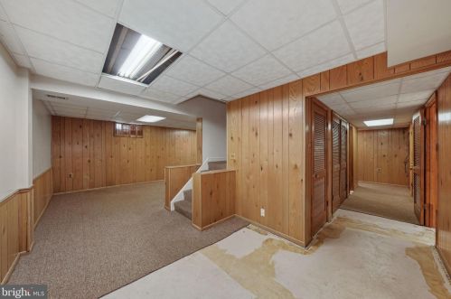 9924 Bedfordshire Ct, Rockville MD 20854-2015 exterior