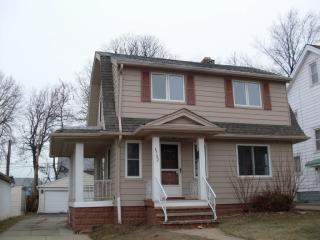 4702 Burleigh Rd, Cleveland OH  44125-1214 exterior