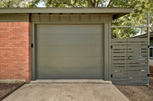 1809 Forestglade Dr, Austin TX  78745-1776 exterior