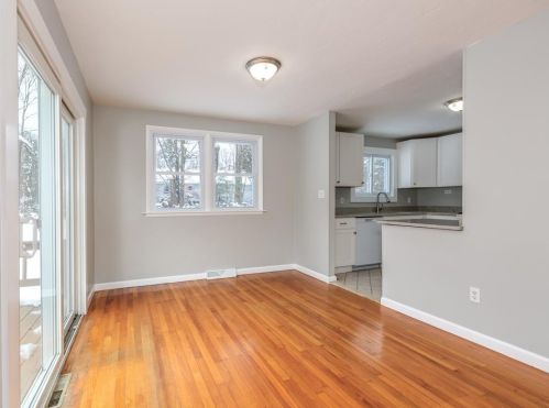 7481 School St, Concord NH  03307-0914 exterior