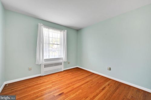 924 Sherry Ln, Lancaster PA 17601-2024 exterior