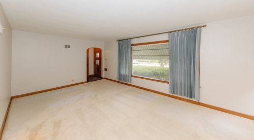 3716 Ohio Ave, Milwaukee WI 53207-2747 exterior