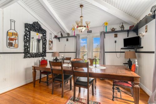 6338 124th Ave, Fennville MI 49408-9628 exterior