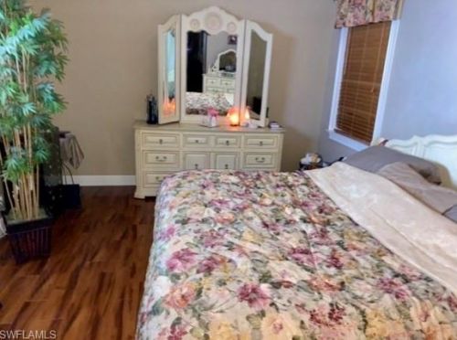 103 Burnt Pne Dr, Naples FL exterior