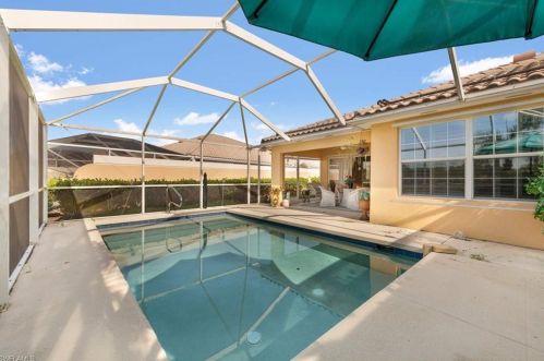 7810 Ionio Ct, Naples FL 34114-2648 exterior