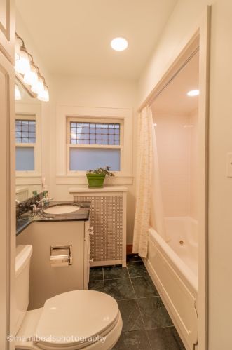 408 5 Ave, Broadview IL 60153-2002 exterior