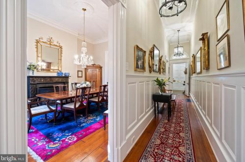 1016 Clinton St, Philadelphia PA 19107-6017 exterior