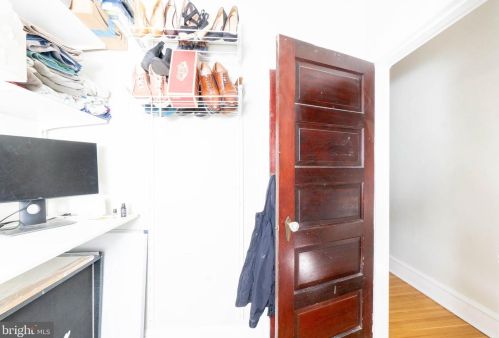 5533 Catharine St, Philadelphia PA 19143-2512 exterior