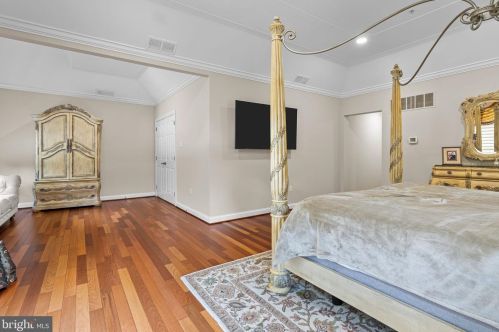 2214 Denbeigh Dr, Jamison PA 18929-1446 exterior