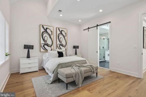 407 Decatur St, Washington DC  20011-4744 exterior