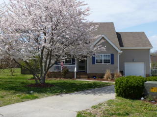 105 Starboard Ct, Currituck, NC 27929-9667