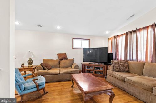 203 Ava Ave, Somerdale NJ 08083-1702 exterior