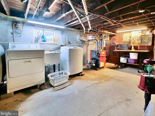 309 Ashland Ave, Manor PA 19036-1722 exterior