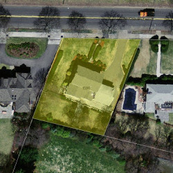 1580 Commonwealth Ave, Newton MA 02465-2806 aerial view