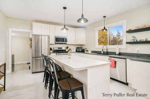 3965 Holton Rd, Meskegon MI  49445-8535 exterior