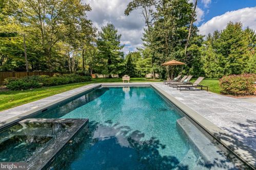 166 Library Pl, Princeton NJ 08540-3019 exterior