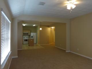 2418 Montana Blue Dr, Spring TX  77373-7870 exterior