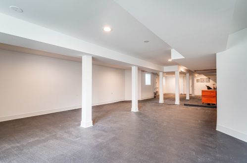 6731 Peoria St, Chicago IL 60621-1940 exterior