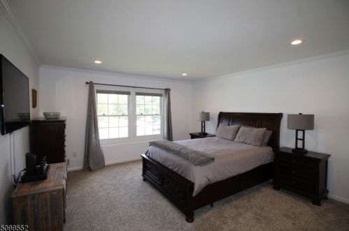 6316 Belmont Dr, Hackettstown NJ 07840-1603 exterior