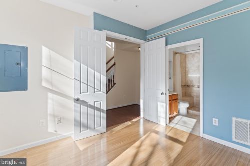 616 Ava Cir, Washington DC  20017-2306 exterior