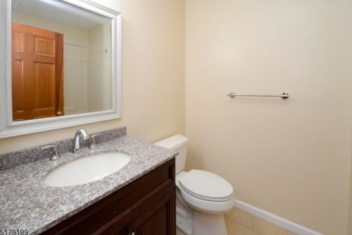 26 Pasadena Pl, Paterson NJ 07506-3413 exterior