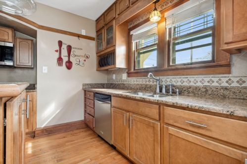 3062 54th St, Milwaukee WI  53219-3354 exterior